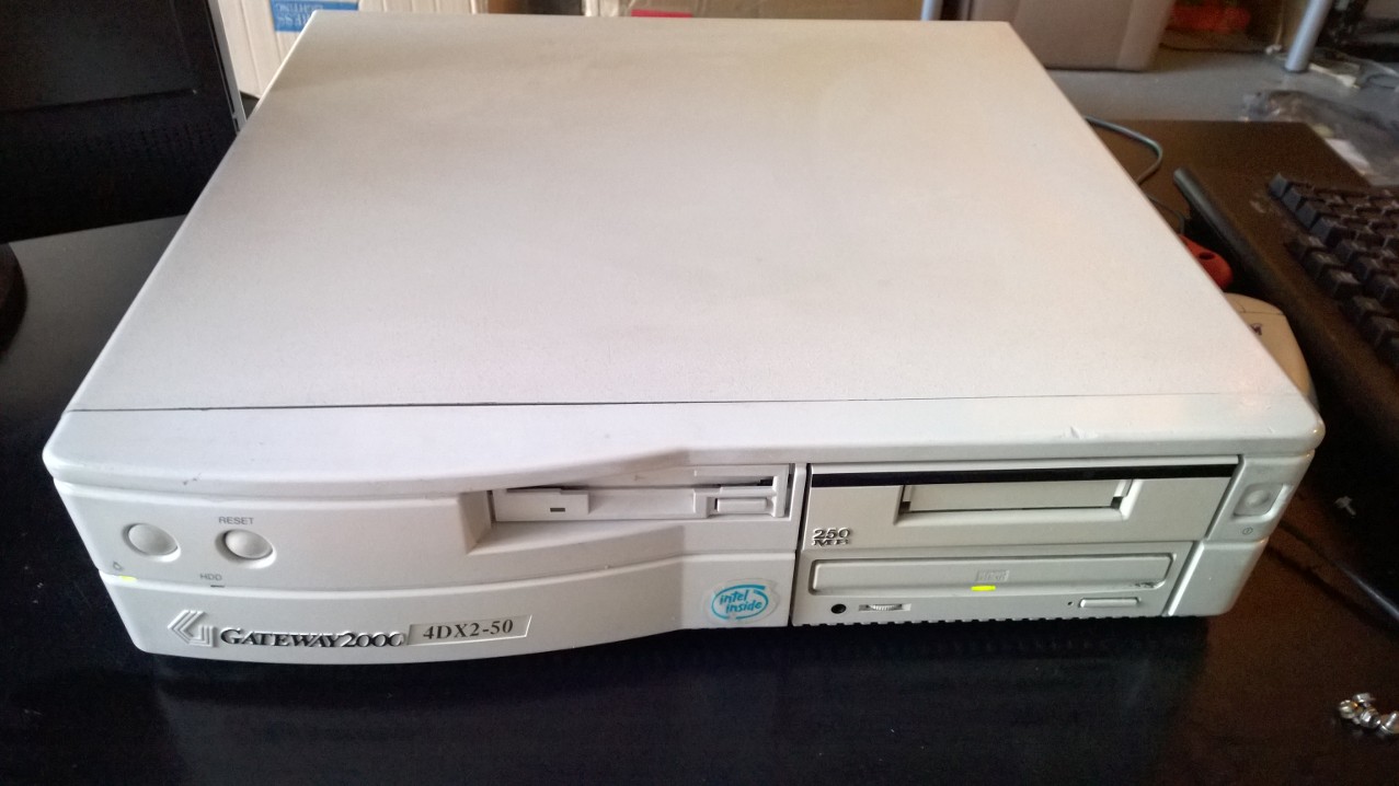 Gateway 2000 486 in the collection